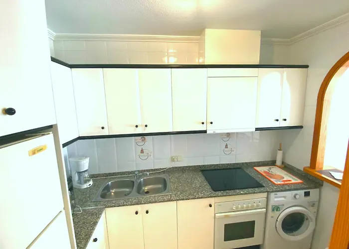 Beautiful Flat In Torrevieja, On The Spanish Seaside - Szep Lakas Torreviejaban, A Spanyol Tengerparton